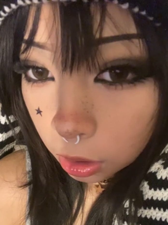 Customer photo review of Eyemoody Dark Brown | 6 Months, 2 pcs