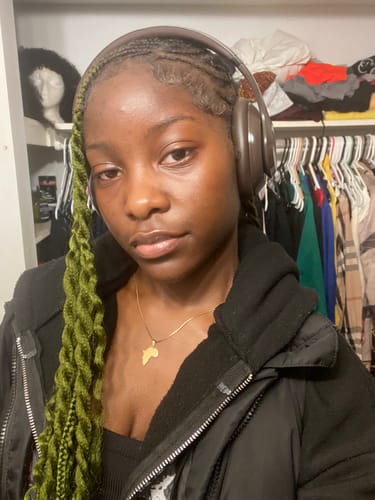 Customer photo review of African Raw Black Soap 100% Natural( half Lb)