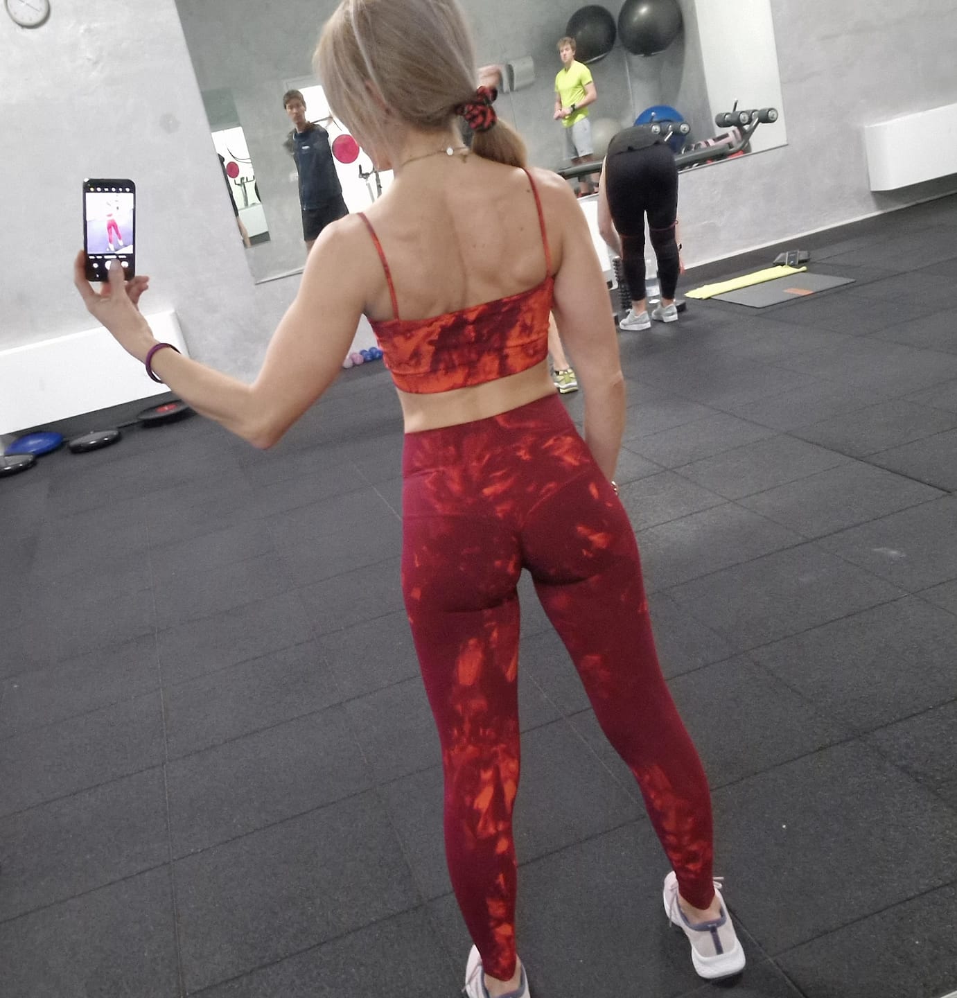 Customer photo review of Leggings Maltinto Rosso Inferno