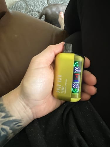 Customer photo review of Priv Bar Turbo 15,000 Puffs