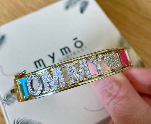 Customer photo review of Bracciale Nome Manetta