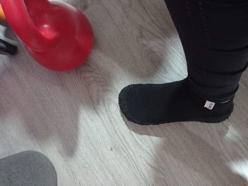 Customer photo review of Roots Minimal Black- Zapatillas calcetín