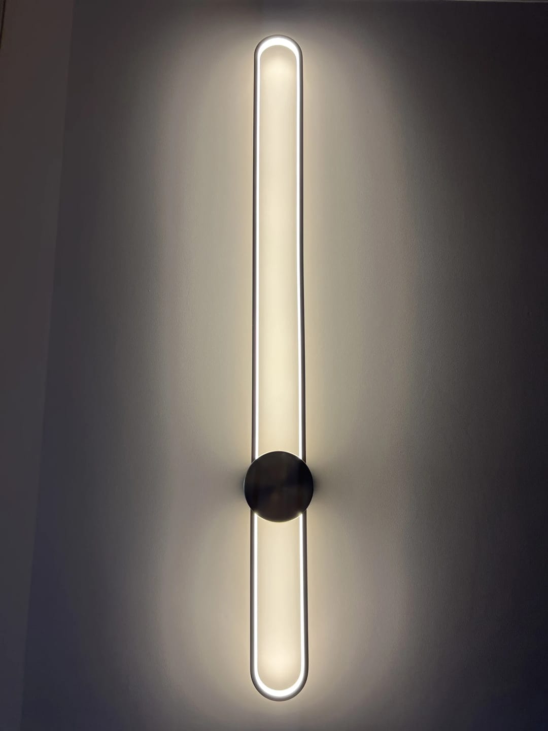 Customer photo review of WOMO Long Oval LED Wall Sconce-WM6032