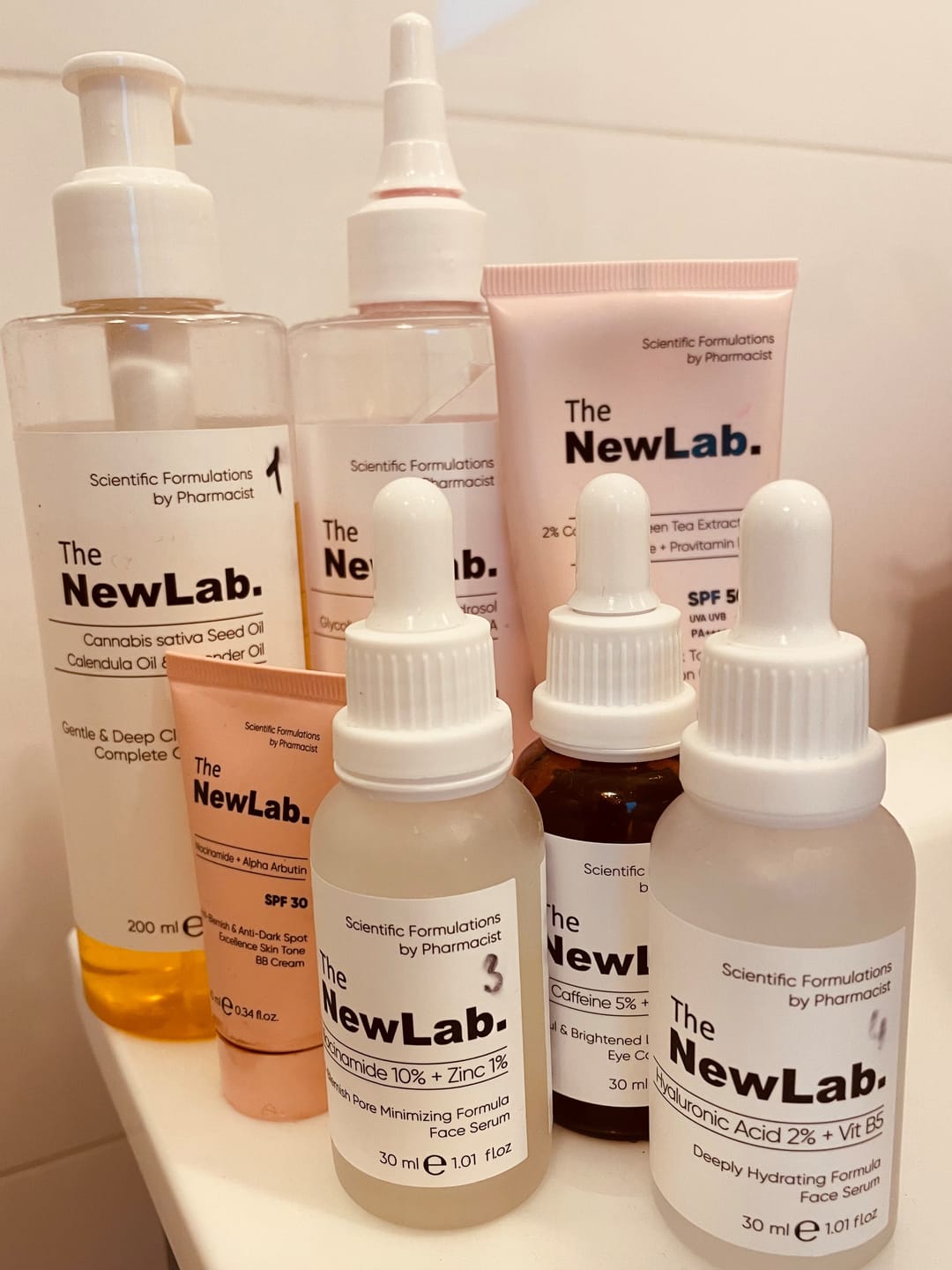 Customer photo review of Revitalisierendes Gesichtswasser Rosenhydrosol Glykolsäure 5% & AHA+BHA