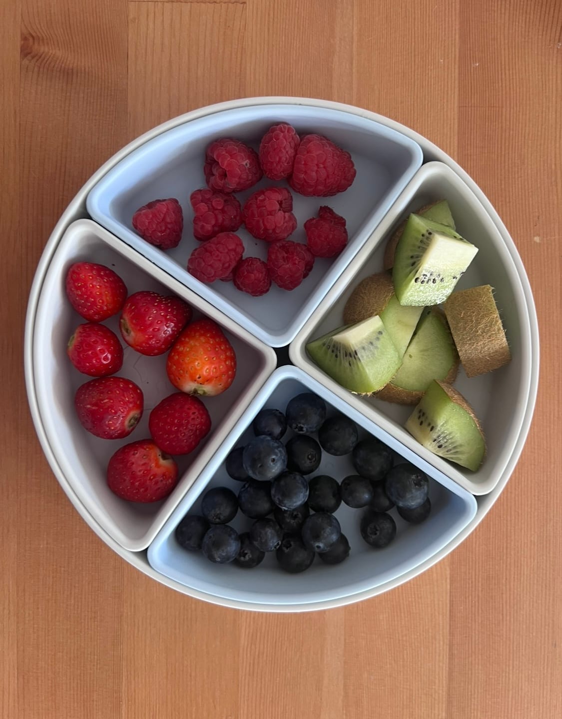 Customer photo review of Multi-Use Divider Tableware Set - Misty Sky