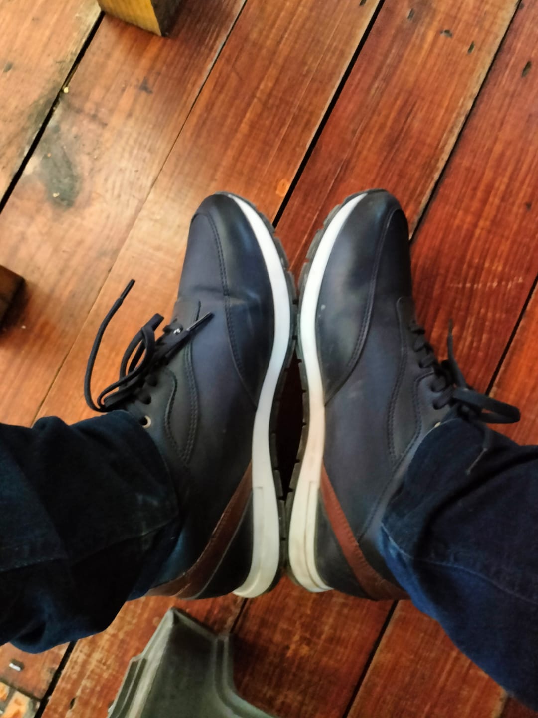Customer photo review of JAVELIN. SNEAKERS CASUAL AZUL