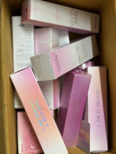 Customer photo review of Pack of 3 | Rose Glass - Skin Moisturizer