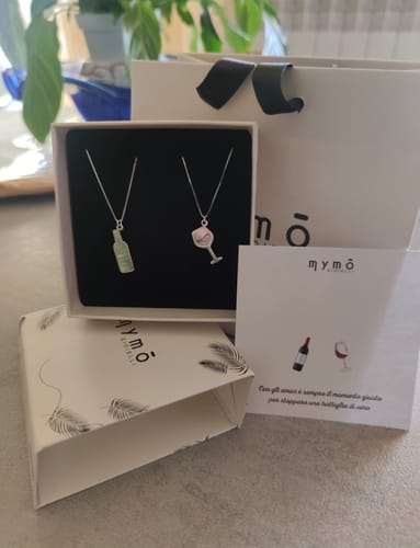 Customer photo review of Collana coppia Vino e Calice