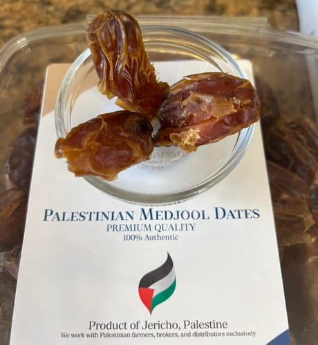 Customer photo review of Palestinian Medjool Dates 🇵🇸
