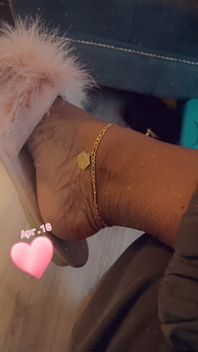 Customer photo review of Personalized Hexagon Anklet/Bracelet