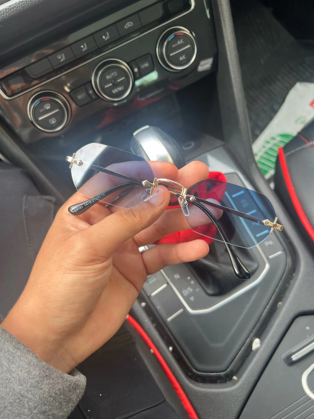Customer photo review of משקפי שמש טכנו כחולות