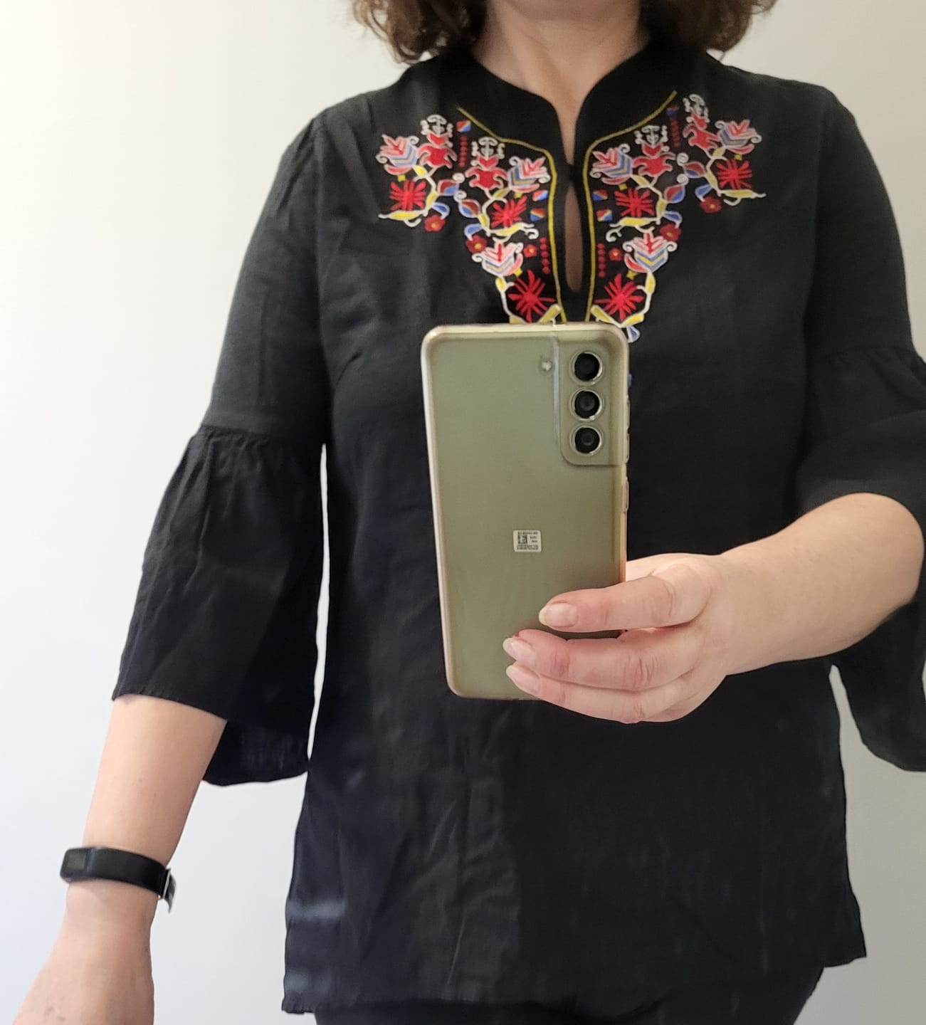 Customer photo review of Дамска риза "Самоковска"