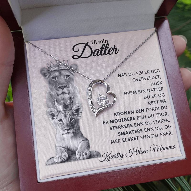 Customer photo review of Til Min Datter - Du er modigere, sterkere, smartere og elsket - Hjertehalskjede