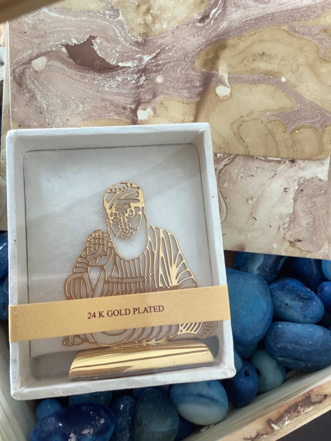 Customer photo review of Car Dashboard Stand Goldplated -  Guru Nanak Dev Ji