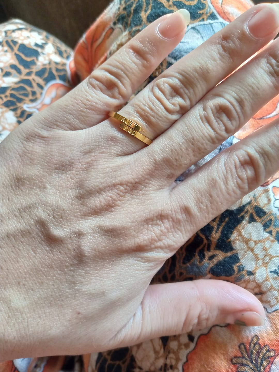 Customer photo review of Colored Trust God Ring  (Adjustable size)