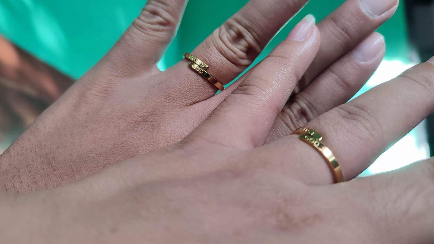 Customer photo review of Colored Trust God Ring  (Adjustable size)