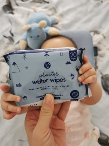Customer photo review of [Non For Sale - Free Gift] Hoppi Premium Baby Glacier Water Wipes - 20 Wipes