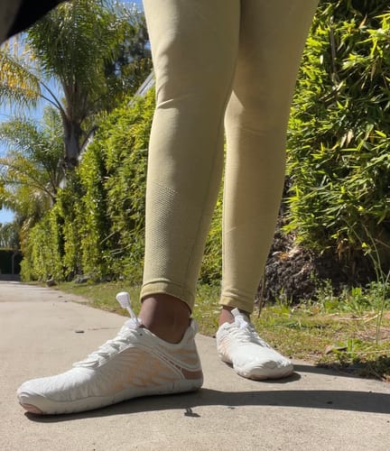 Customer photo review of Lorax Pro - Healthy & non-slip barefoot shoes (Unisex) (Buy 1, get 1 FREE!)