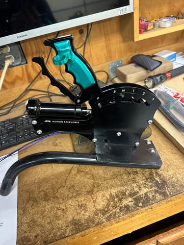 Customer photo review of TH400 3 Speed Reverse Pattern Operator Series Billet Shifter Front Exit