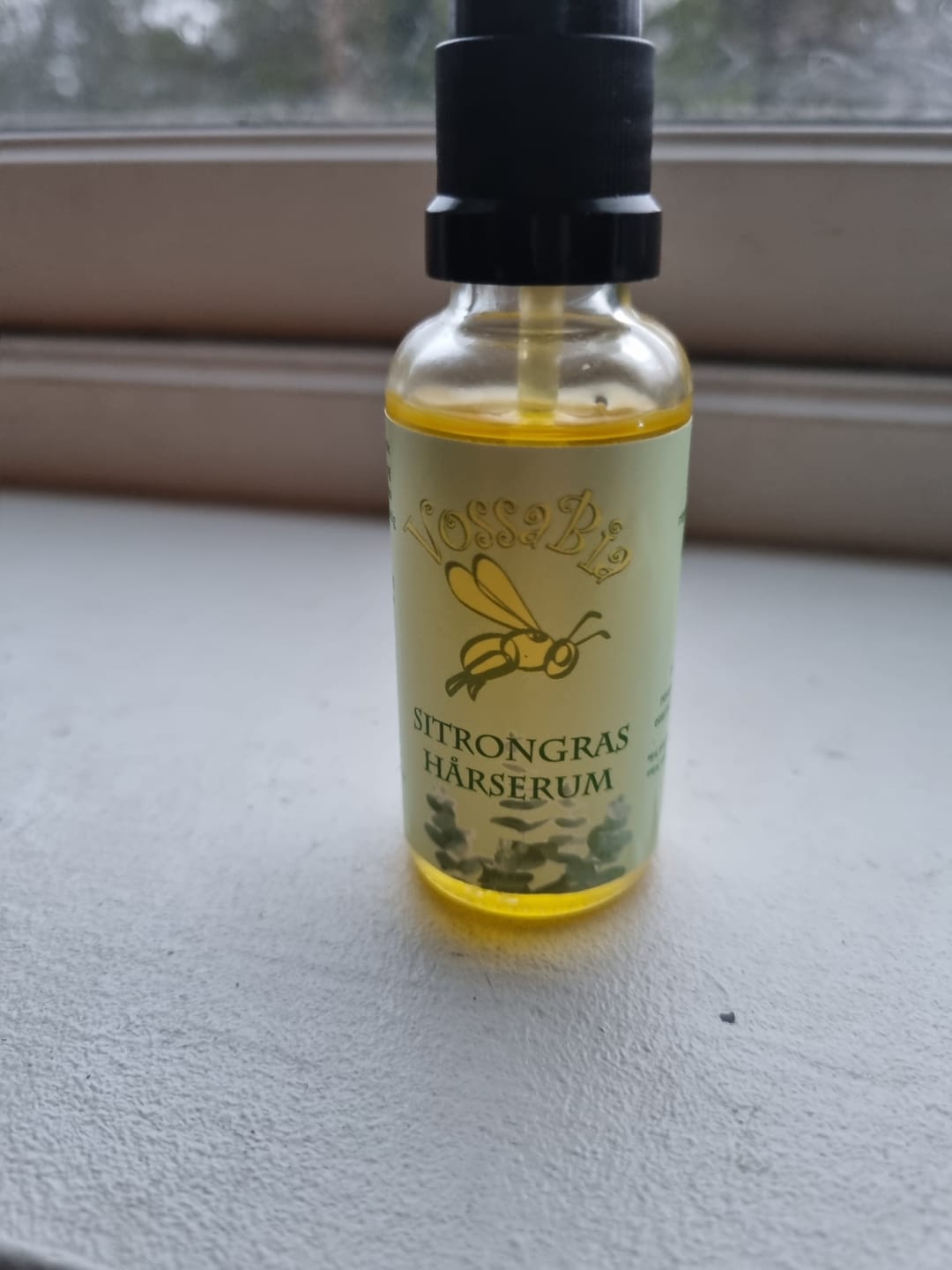 Kundenfoto-Rezension zum Lemongrass-Haarserum