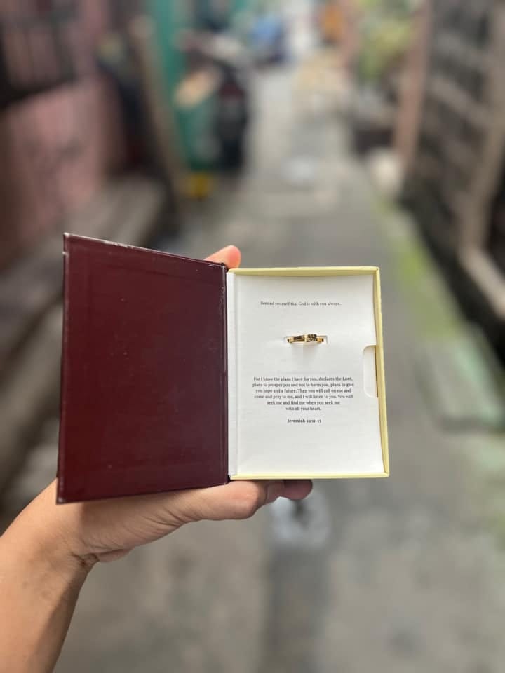 Customer photo review of Colored Trust God Ring  (Adjustable size)