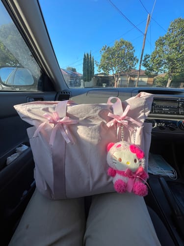 Customer photo review of Zoraesque Tote