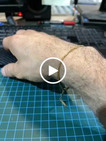 Customer video review of צמיד Piranha