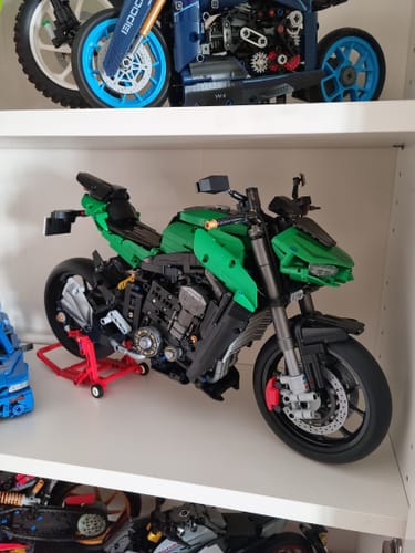 Customer photo review of Green Samurai Motorcycle 2088pcs
