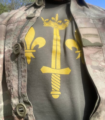Customer photo review of T-shirt - Jeanne d'Arc