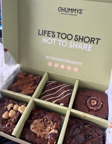 Customer photo review of Postal Brownie Box Bestsellers - Delivered To Your Door