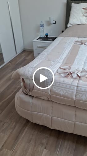 Customer video review of Trapuntino Copriletto Primaverile Autunnale in Stampa Digitale Fiocco Beige