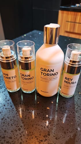 Customer photo review of 3 Aceites + 1 Shampoo Para Barba · Paquete 4 Piezas