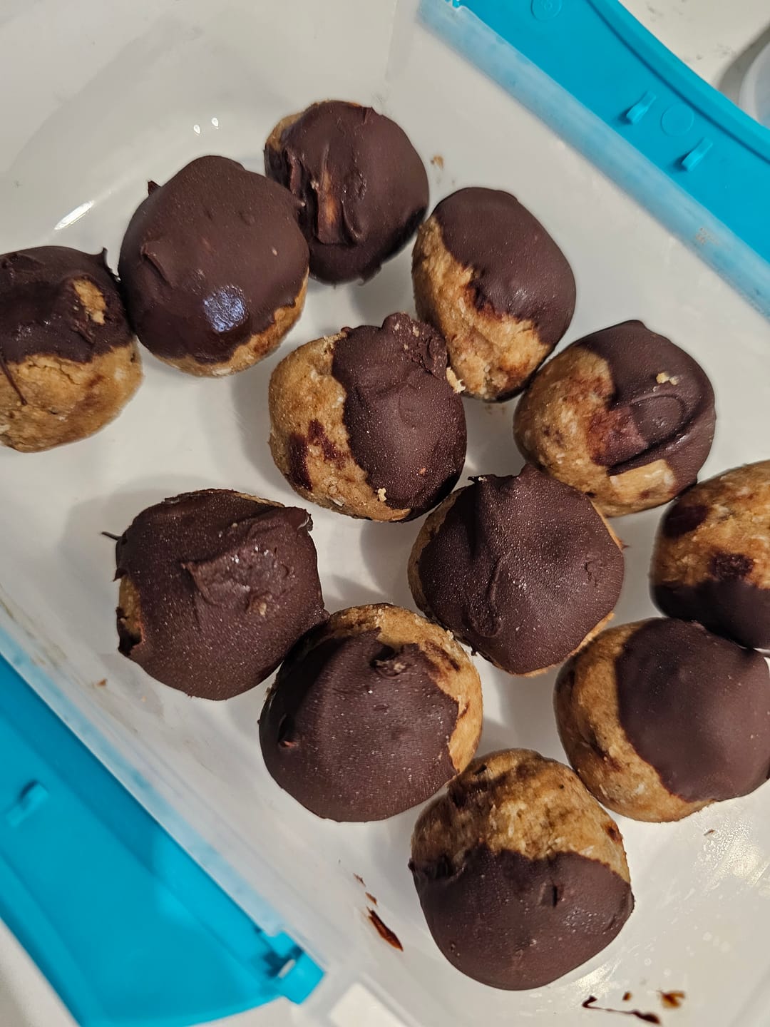 Customer photo review of Cookies & Cream Rad Ball Mix