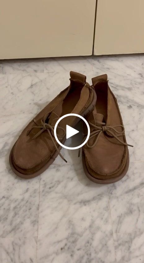 Customer video review of Worn Leather Spliced Drawstring Solid Soft Shoes