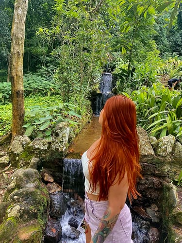 Reseña con foto de un cliente sobre Pack 3 Hennas Jamila BAQ Premium - Cobrizo Intenso y Duradero 🔥 👩🏼‍🦰