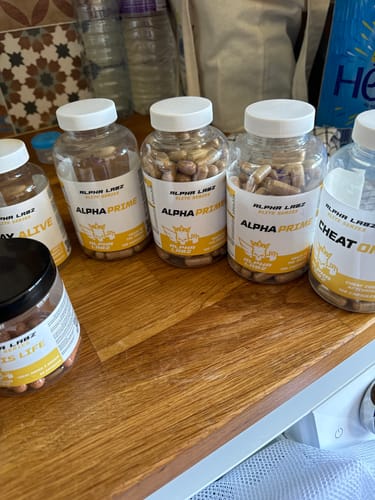 Customer photo review of Alpha Labz - Alpha Prime -Stimulateur de Testostérone pour une Croissance Musculaire Optimale