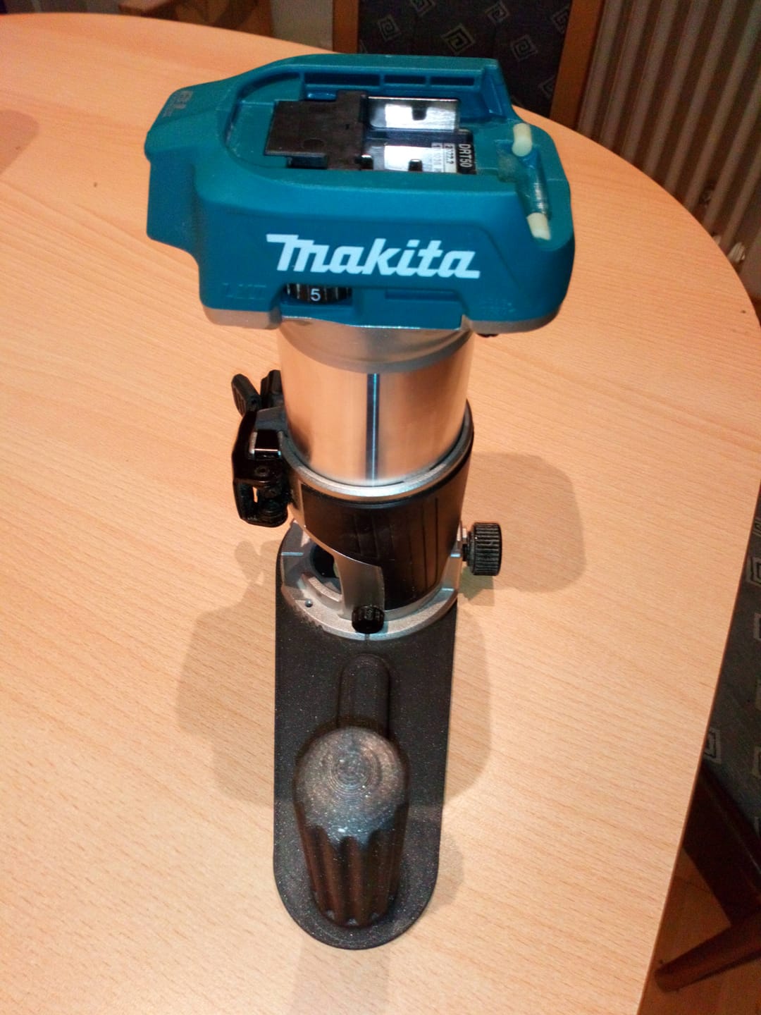 Customer photo review of Fräsplatte mit Griff für Makita u. Anesty Fräse