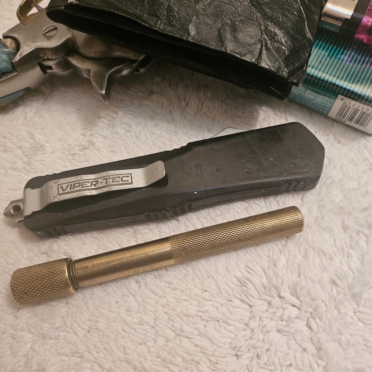 Customer photo review of Blue Ghost OTF Knife (Multiple Blade Styles Available)