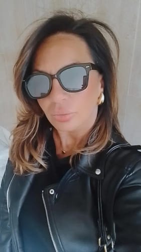 Customer photo review of Orecchini Virgola