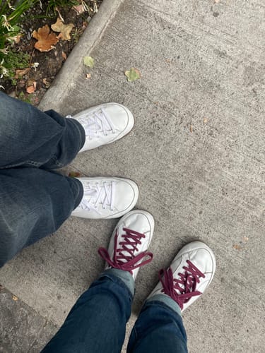 Customer photo review of Zapatilla Mujer. A1 Blanca Vino