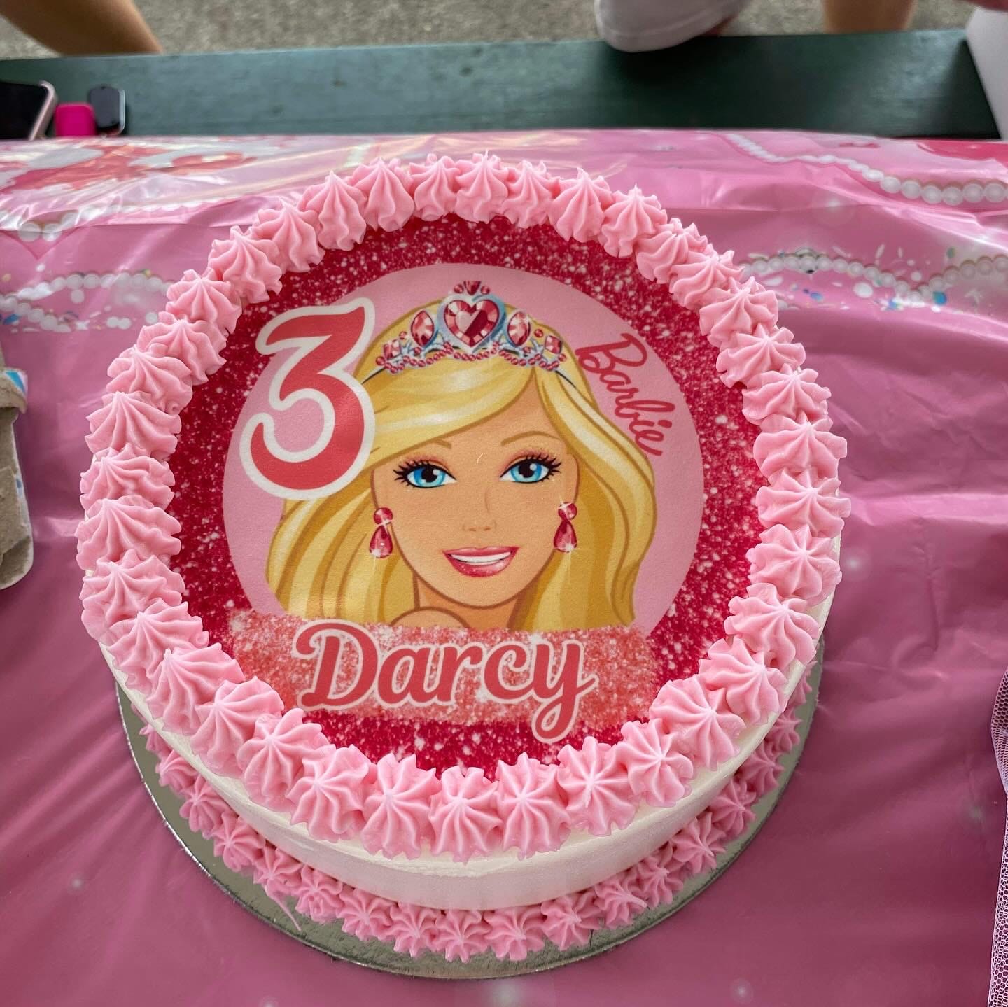 Customer photo review of Oh My Cake