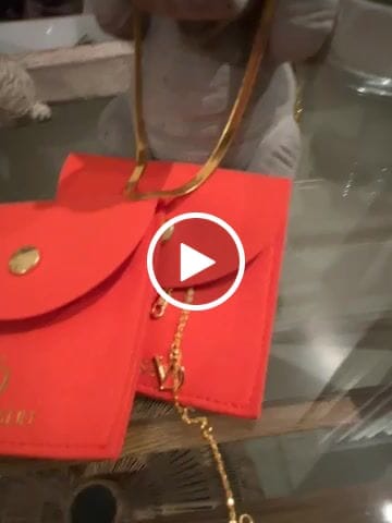 Customer video review of Green Capri Layered Necklace