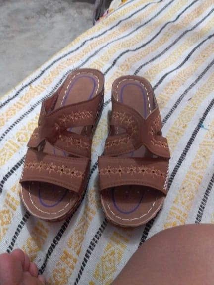 Customer photo review of Sandals Premium Orthopedic Vintage