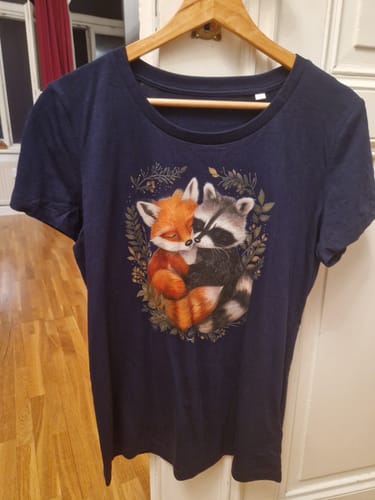 Customer photo review of Waschbär und Fuchs - Bio Damen Shirt