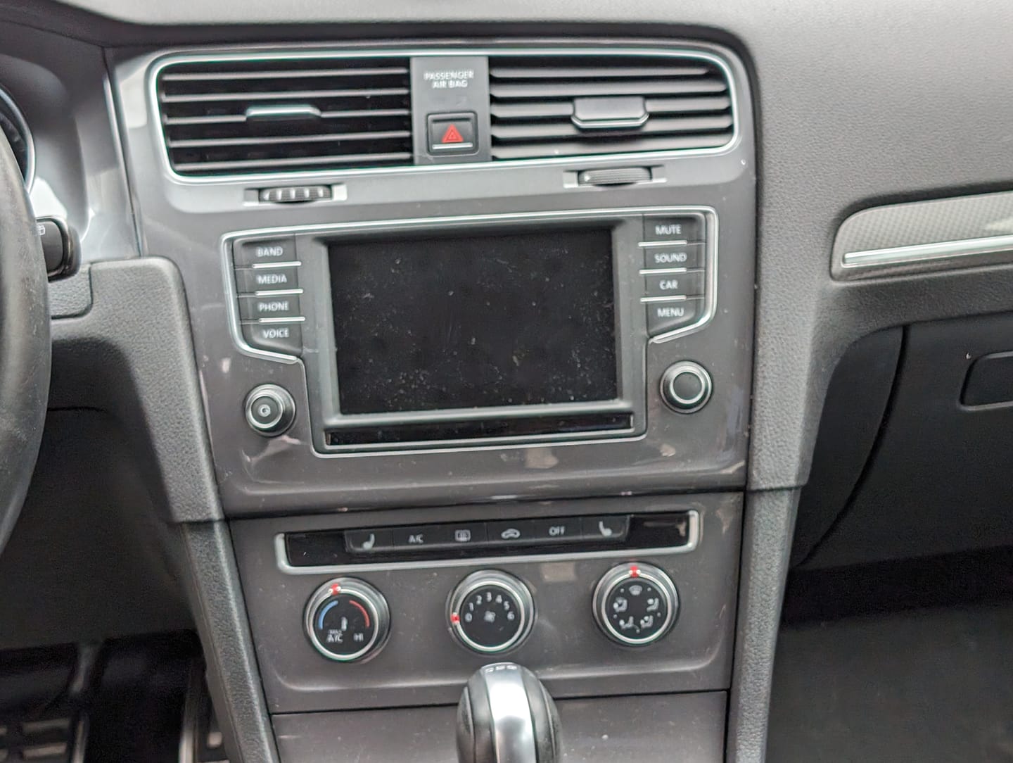 Customer photo review of VW MK7 Golf/GTI/GolfR/E-Golf 8" Glass Display Retrofit Kit (Nav/Non Nav)