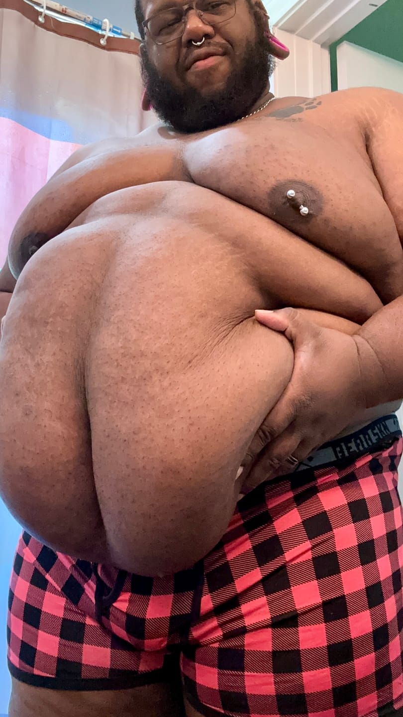 Customer photo review of Bamboo Boxer Brief - Bearbie Pink Backwoods