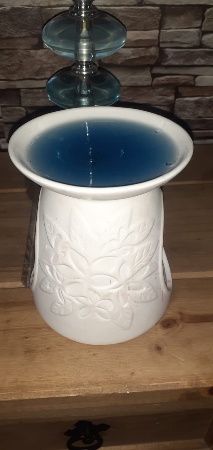 Customer photo review of Savage Gel Melt- 20% off fragrance of the month
