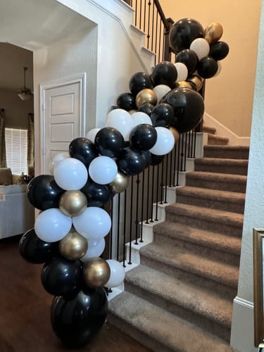 Customer photo review of DIY Balloon Kit - Create Your Own Color Mix