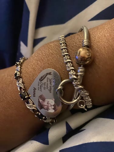 Customer photo review of Personalized Heart Bracelet I'm Always With You - Memorial Gift For Family, Friend