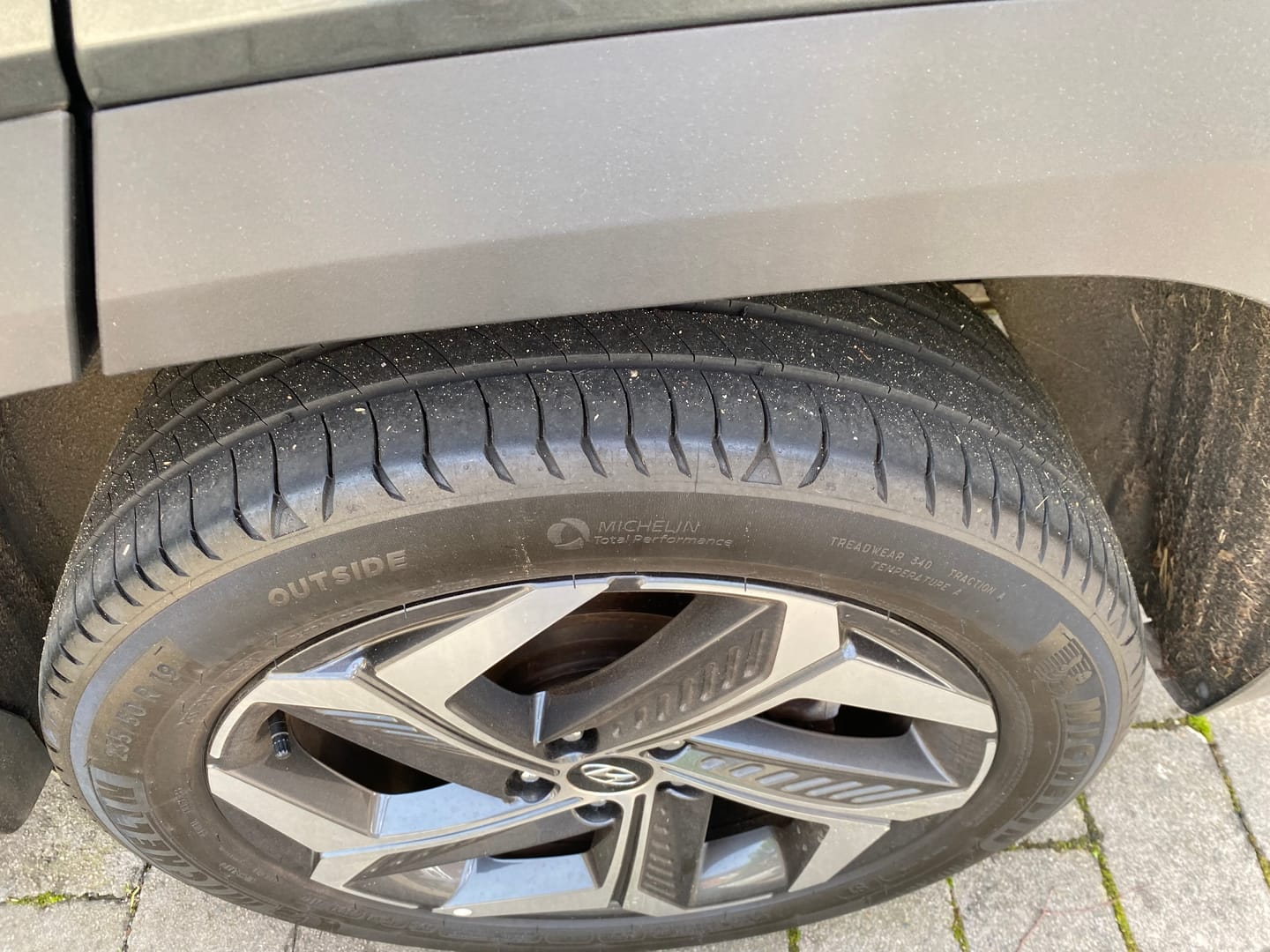 Customer photo review of Revolution - Tyre & Trim Gel